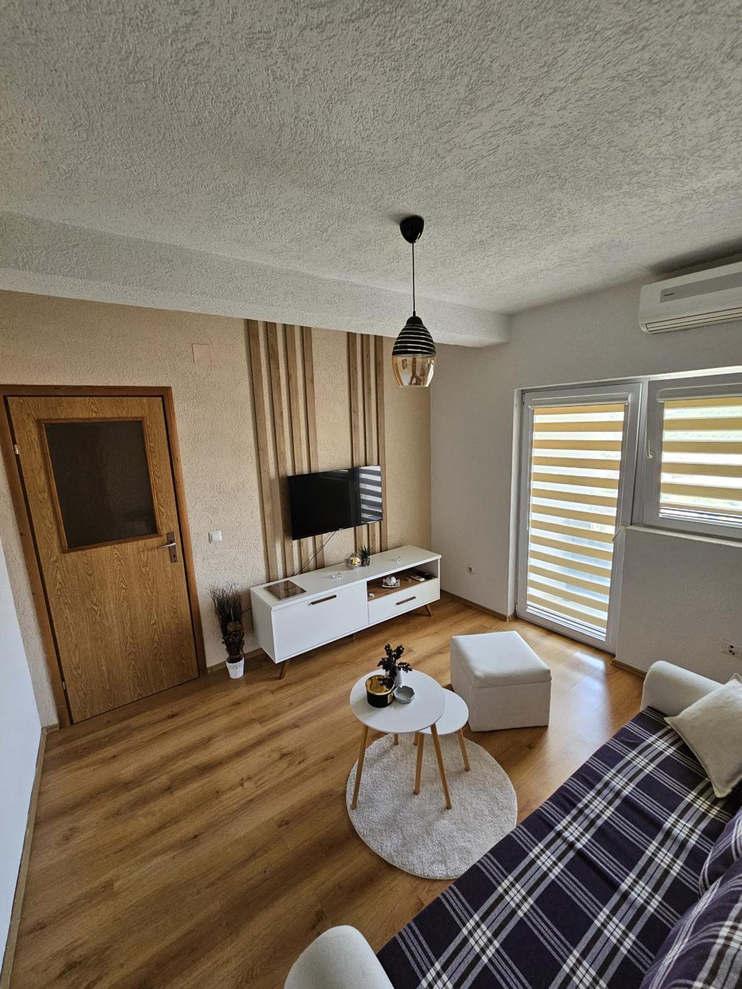 Apartments Horizont 莫斯塔尔 外观 照片